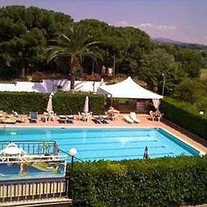 One Park 3*, Marino Italy