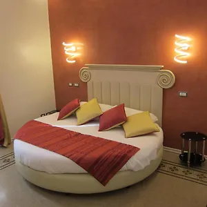 Collina 2*, Rome Italy